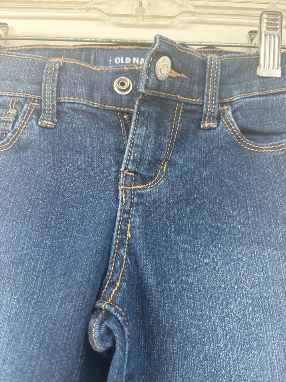 Old Navy Girls Skinny Blue Jeans with adjustable waist straps Size 6
